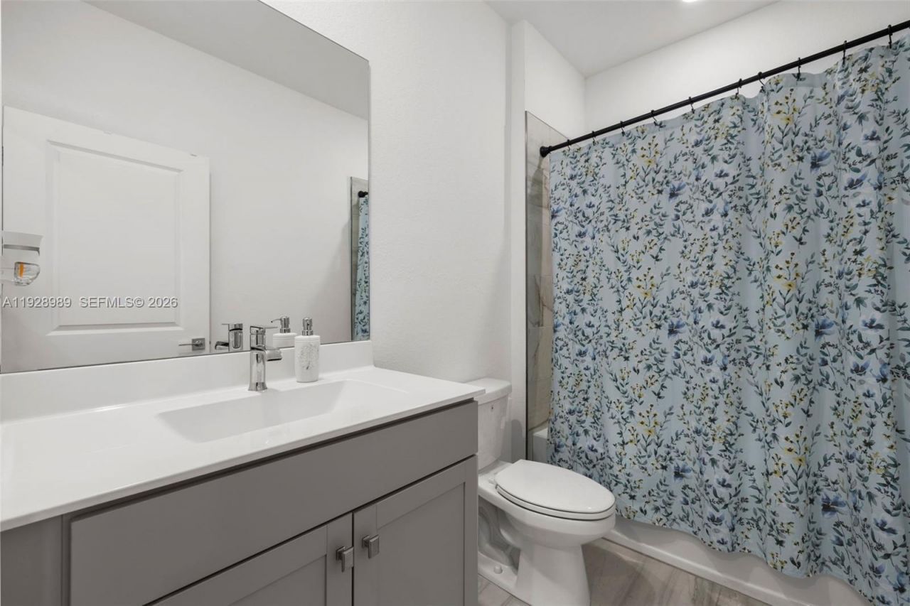 17042 SW 1st St, Pembroke Pines, FL 33027 Photo