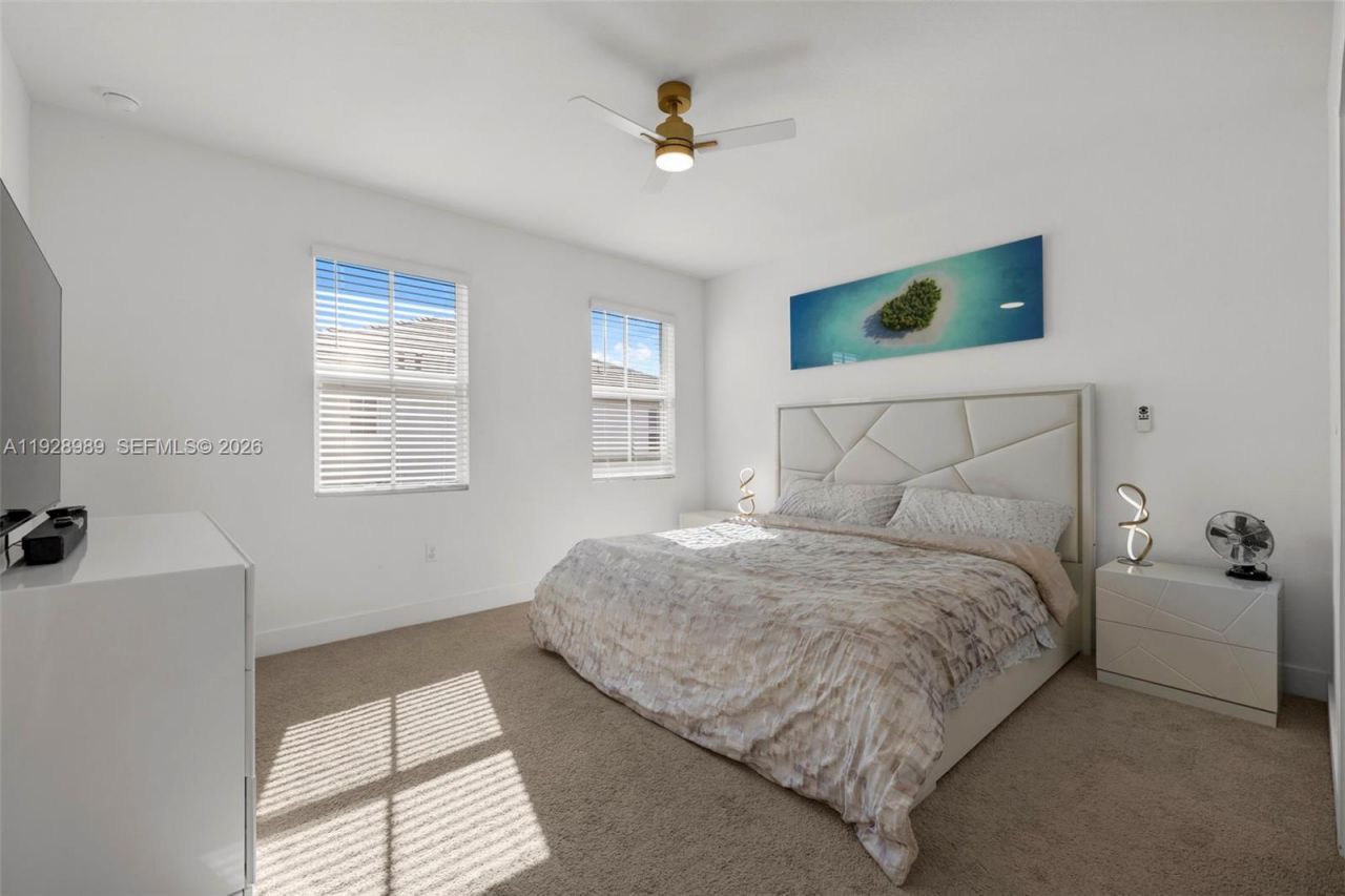 17042 SW 1st St, Pembroke Pines, FL 33027 Photo