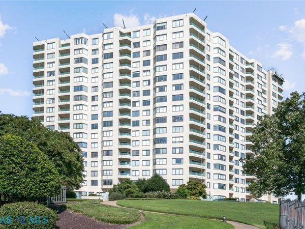 7505 River Road, Unit 12G, Newport News, VA 23607