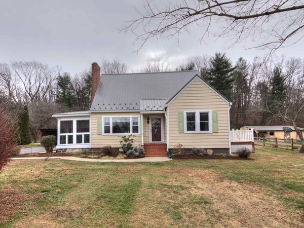 7011 SOUTH EAST SIDE HWY, ELKTON, VA 22827