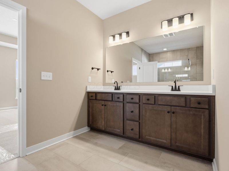 4535 Corsican Loop E, Hilliard, OH 43026 Photo 32