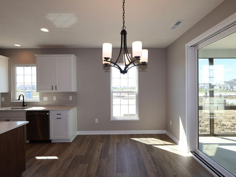 4535 Corsican Loop E, Hilliard, OH 43026 Photo 8