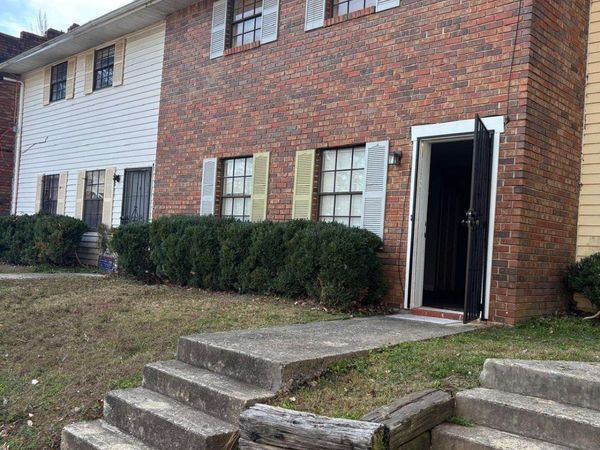 6354 Shannon Parkway, Unit 30E, Union City, GA 30291