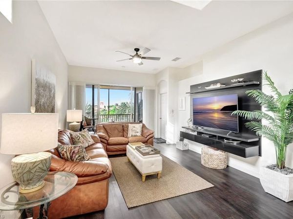 22300 Piazza Doria LN, Unit 301, ESTERO, FL 33928