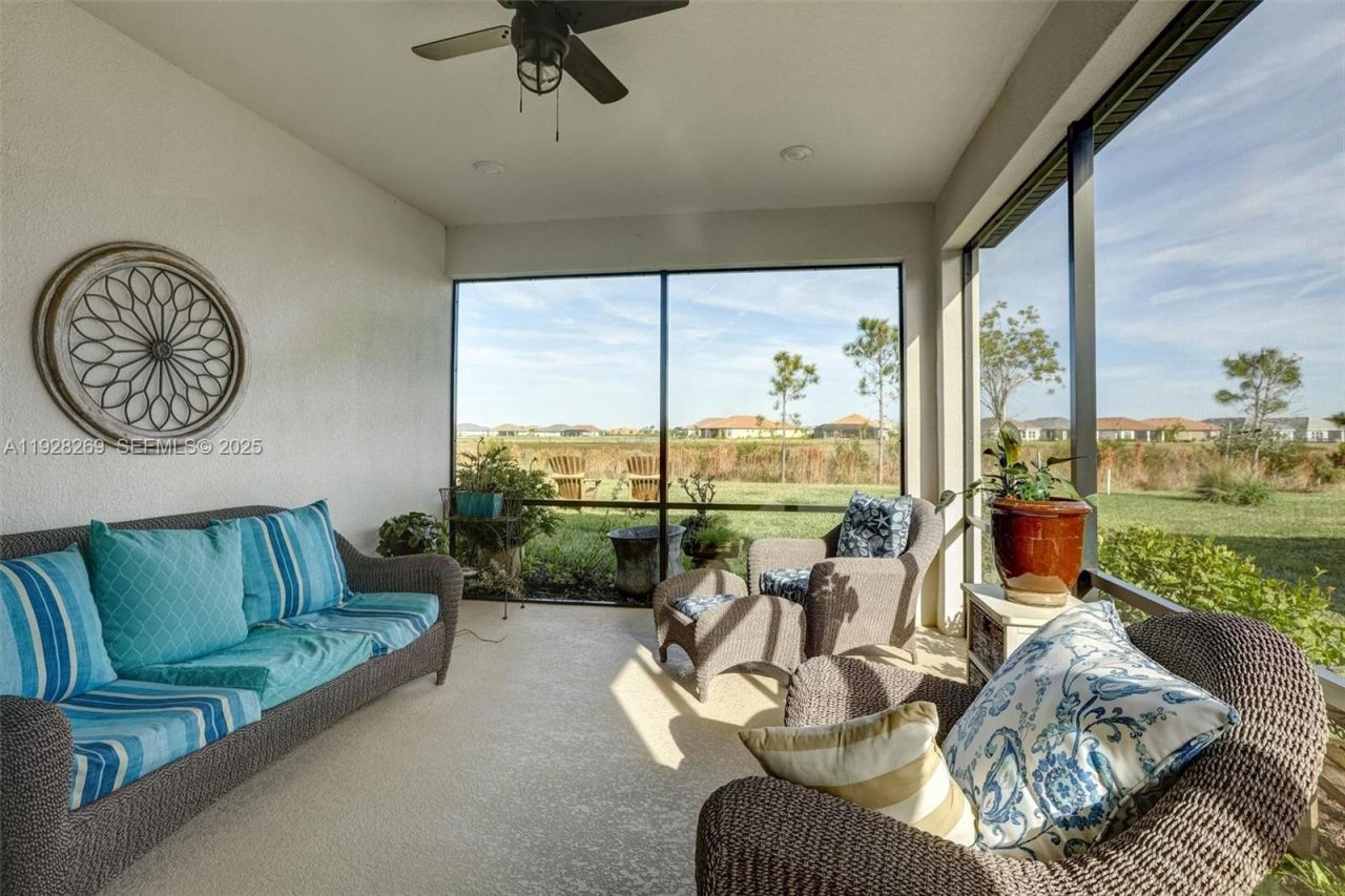 12853 SW Ambra St, Port Saint Lucie, FL 34987 Photo