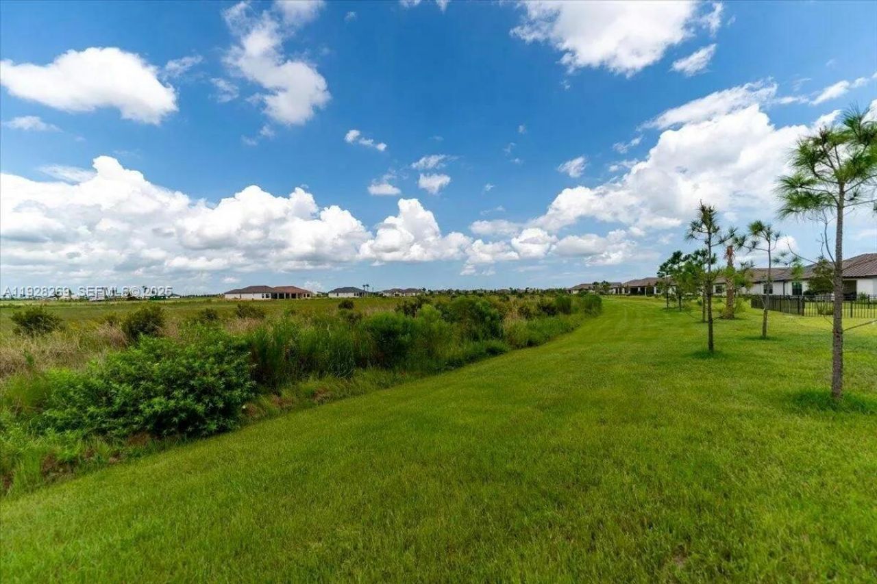 12853 SW Ambra St, Port Saint Lucie, FL 34987 Photo