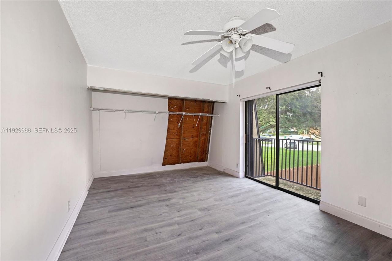 2565 Garden Ct, Cooper City, FL 33026 Photo