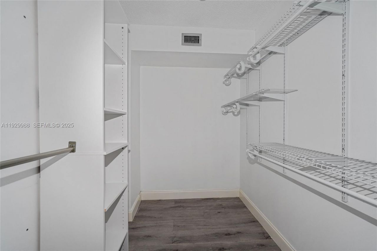 2565 Garden Ct, Cooper City, FL 33026 Photo