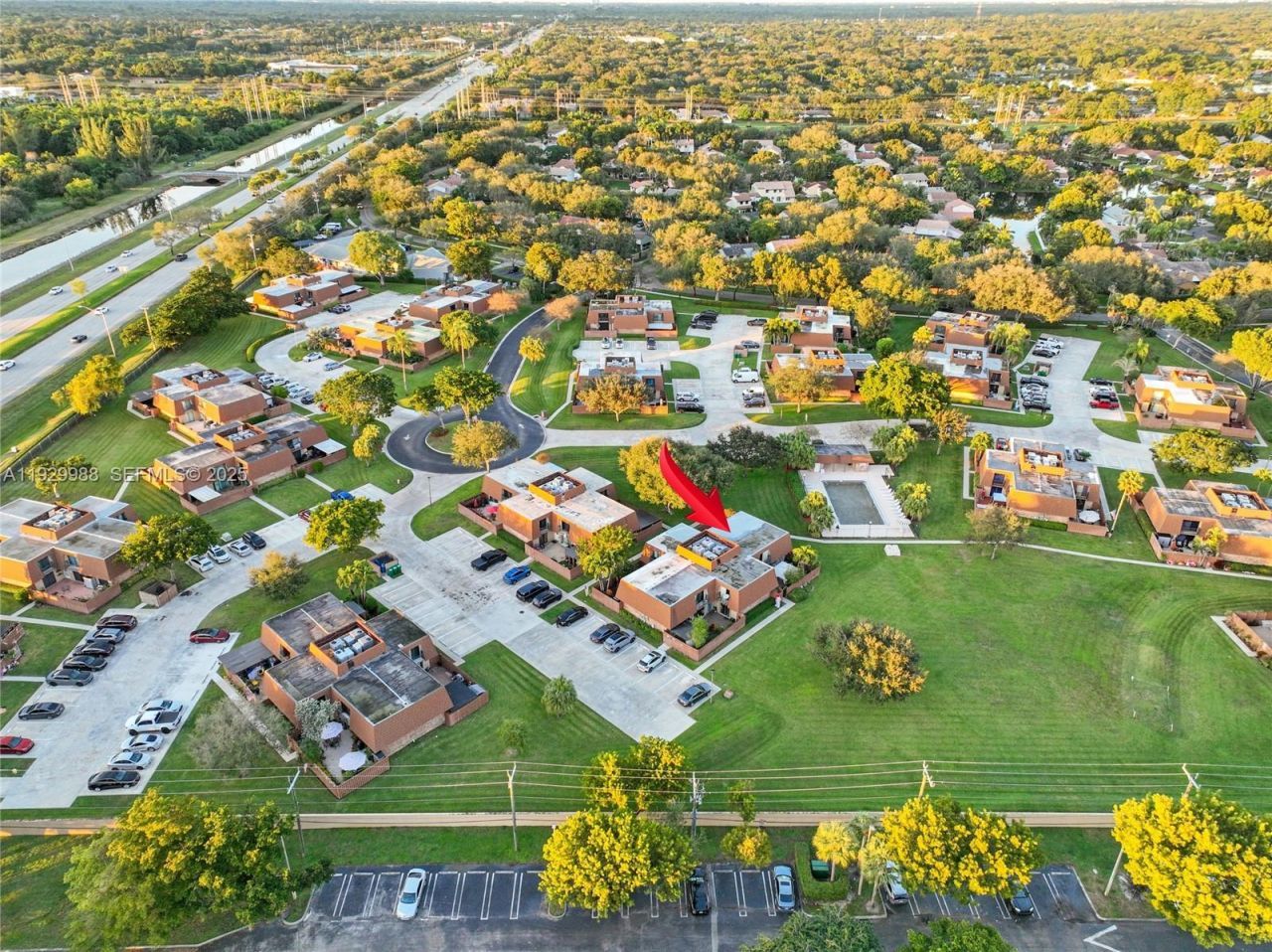 2565 Garden Ct, Cooper City, FL 33026 Photo