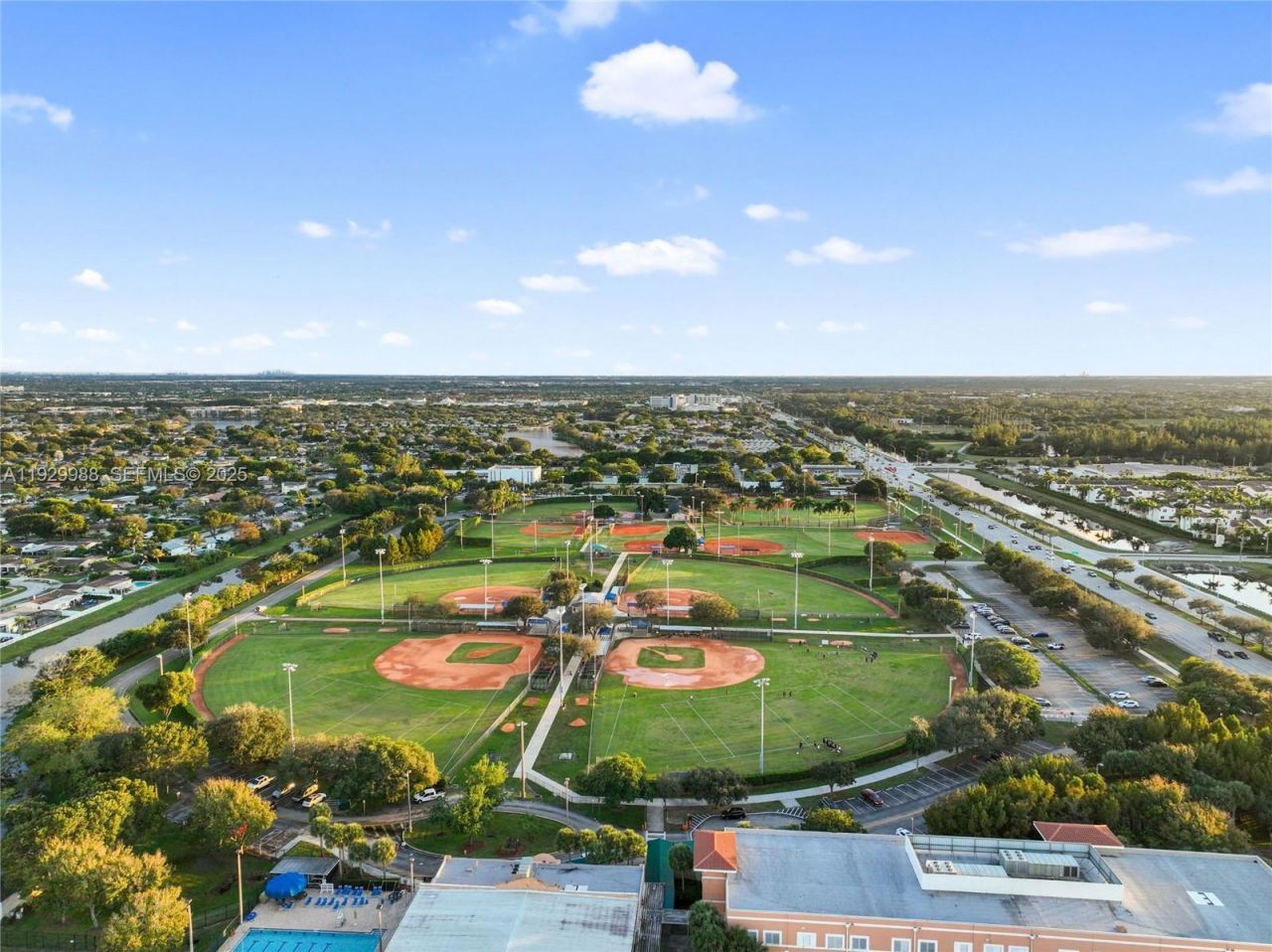 2565 Garden Ct, Cooper City, FL 33026 Photo