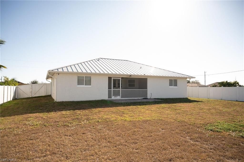 113 NE 11th Ter, Cape Coral, FL 33909 Photo
