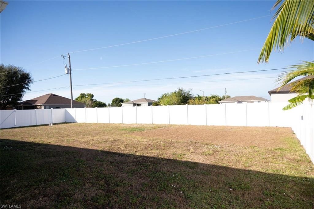 113 NE 11th Ter, Cape Coral, FL 33909 Photo