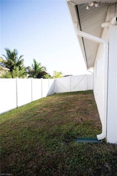 113 NE 11th Ter, Cape Coral, FL 33909 Photo