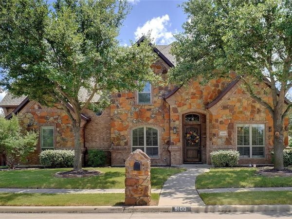 9100 Belshire Drive, North Richland Hills, TX 76182