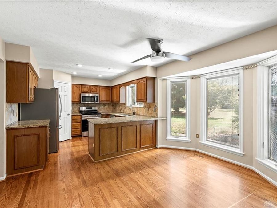 Property Image 37