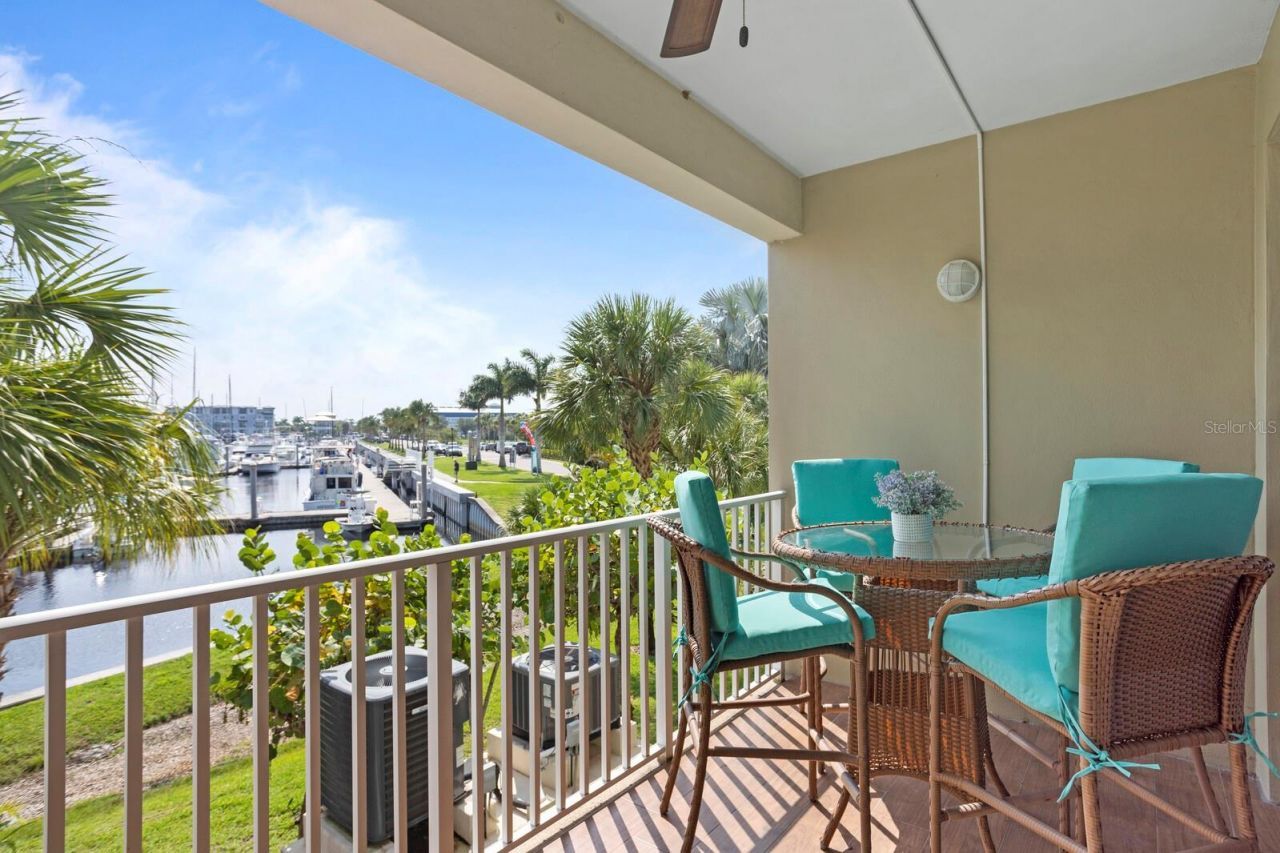 423 Bahia Beach Boulevard, Ruskin, FL 33570 Photo