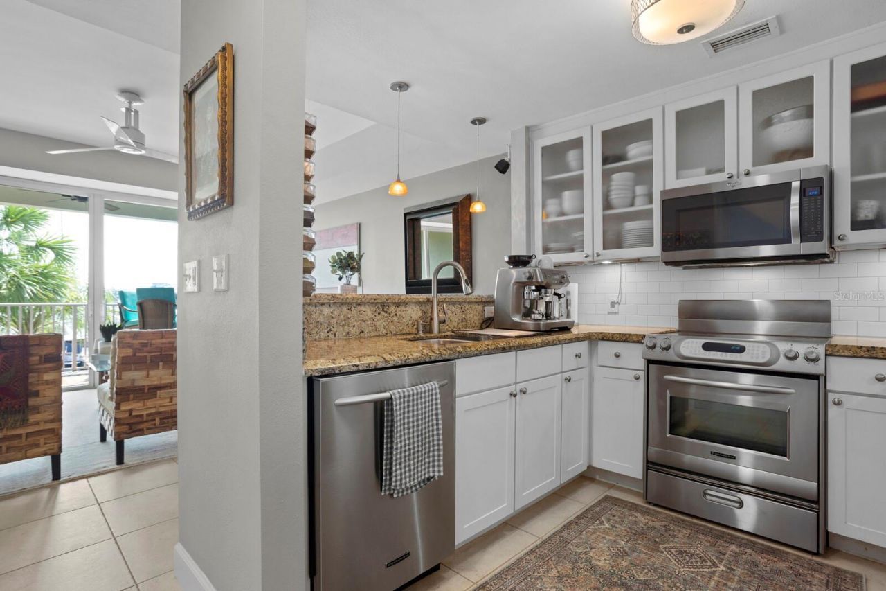 423 Bahia Beach Boulevard, Ruskin, FL 33570 Photo