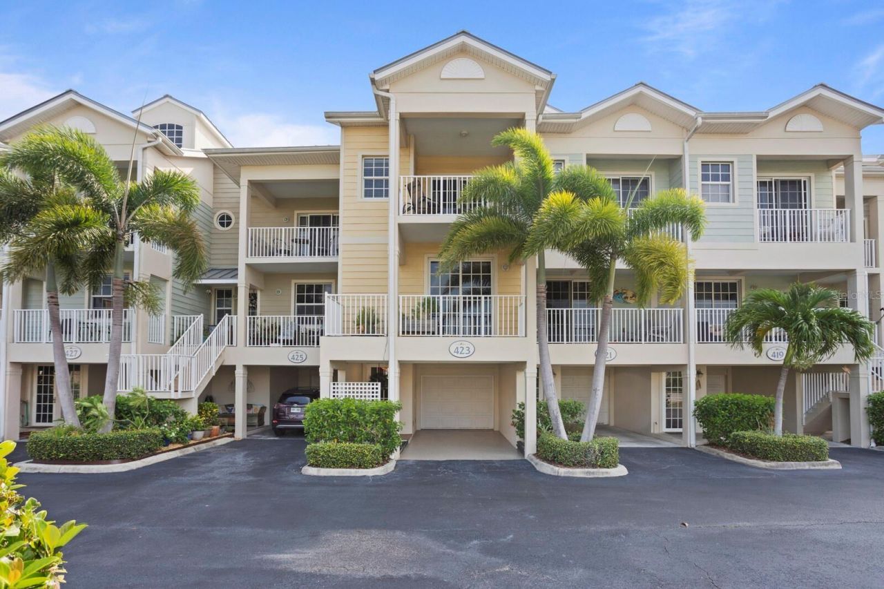 423 Bahia Beach Boulevard, Ruskin, FL 33570 Photo