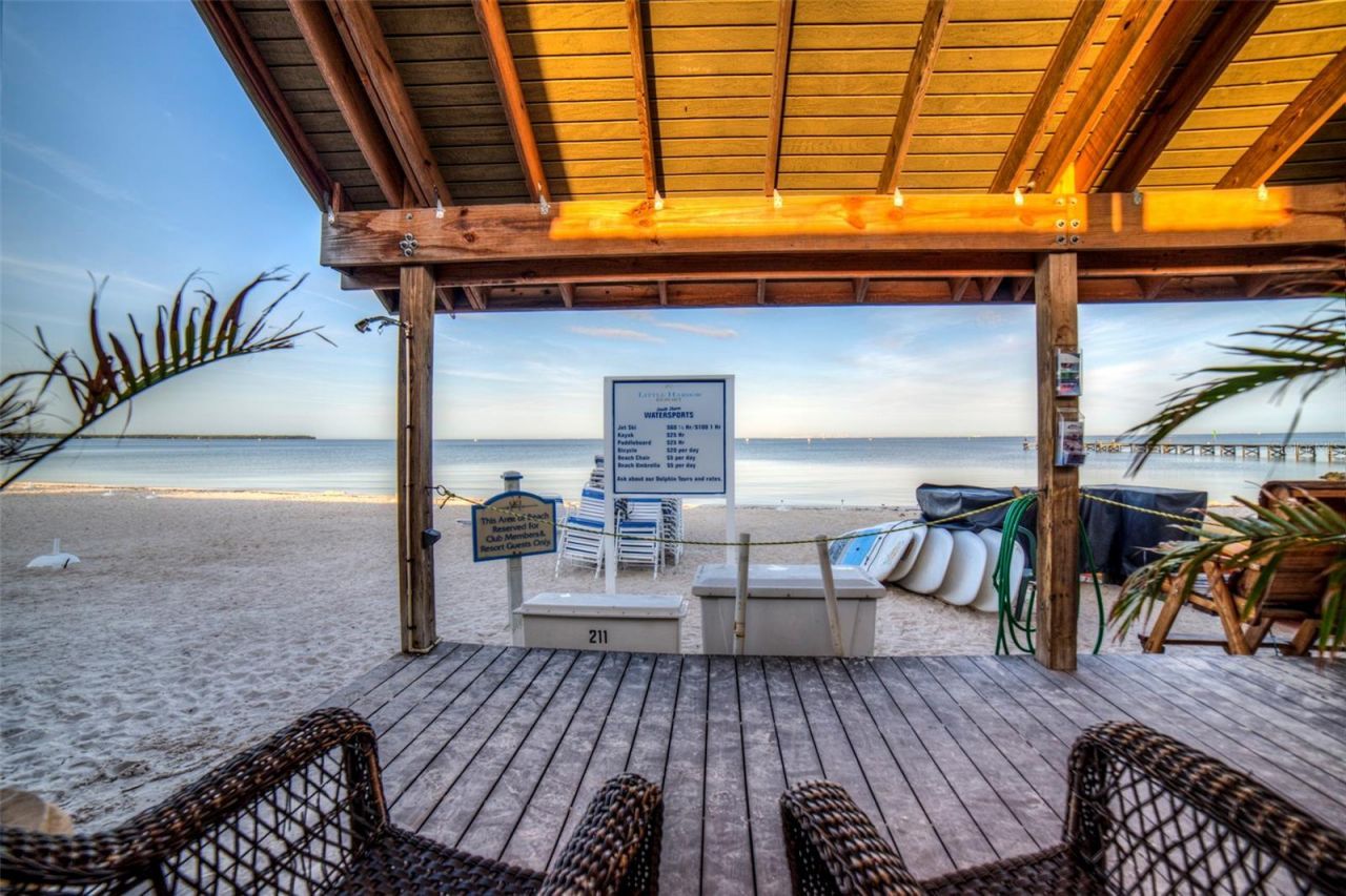 423 Bahia Beach Boulevard, Ruskin, FL 33570 Photo