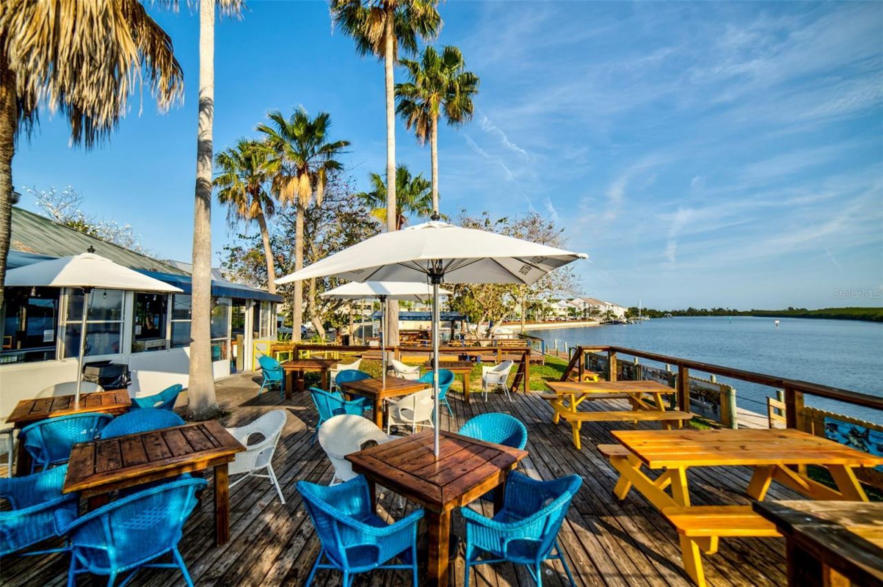 423 Bahia Beach Boulevard, Ruskin, FL 33570 Photo