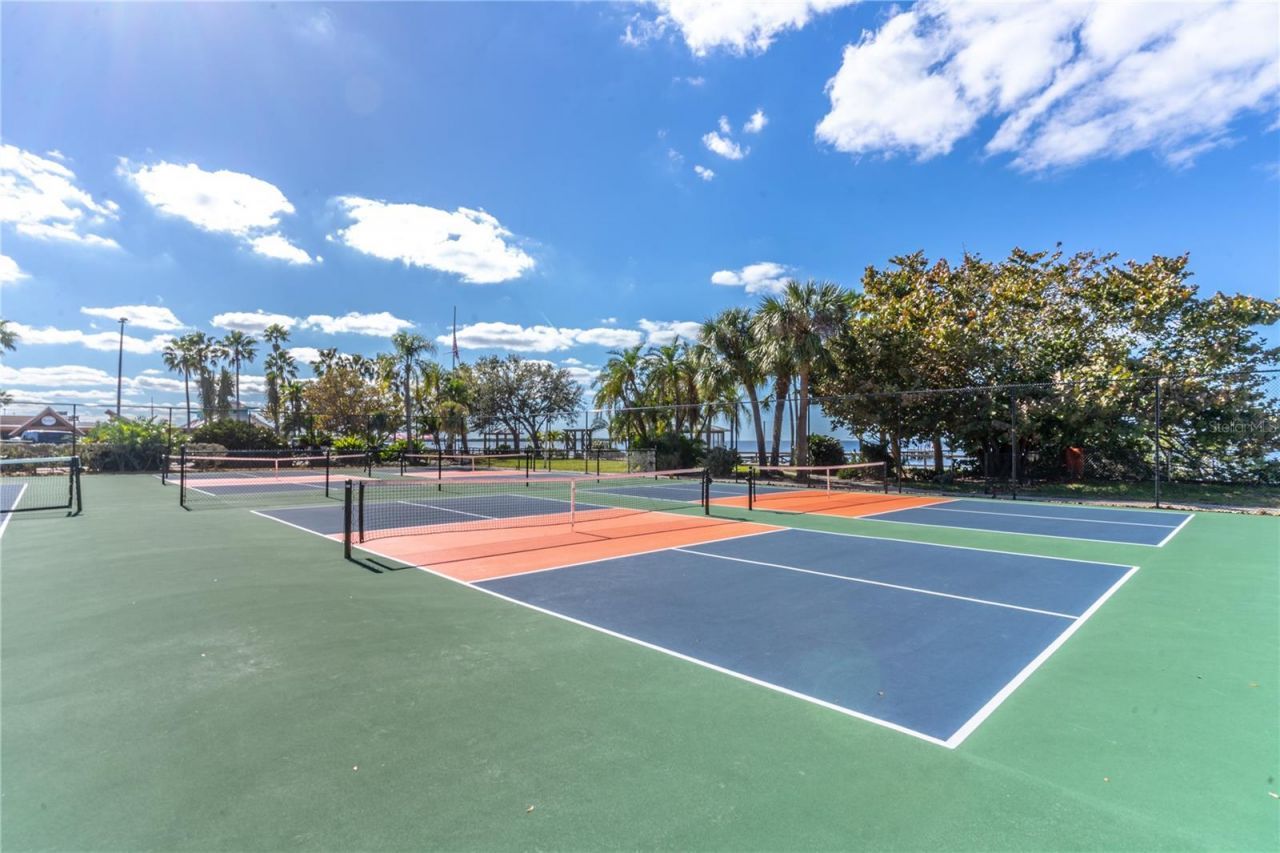 423 Bahia Beach Boulevard, Ruskin, FL 33570 Photo