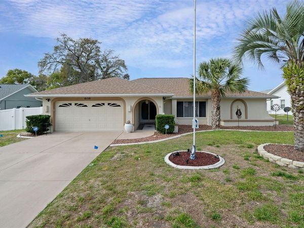 8158 WINDING OAK LANE, SPRING HILL, FL 34606