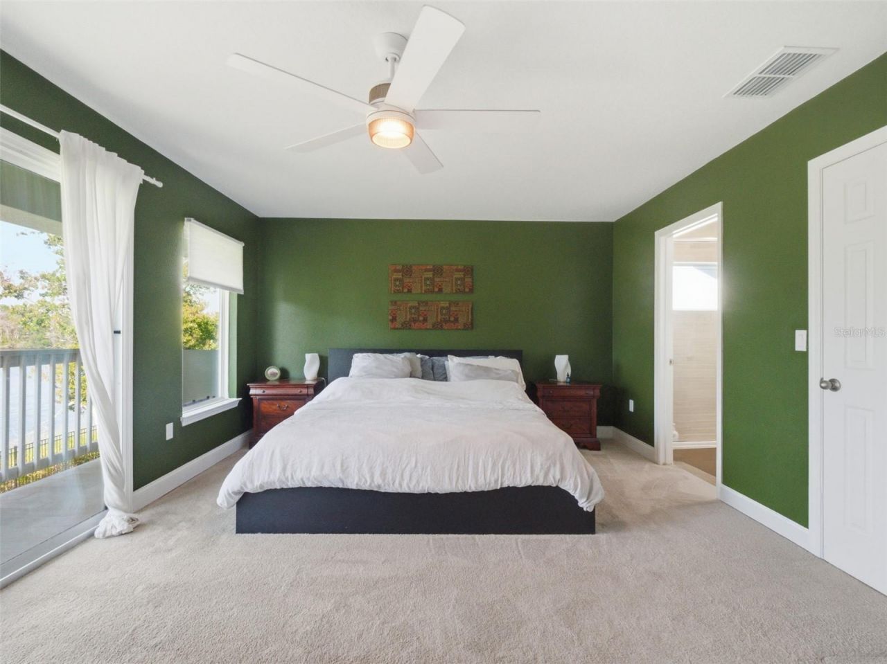 712 Reflection Lake Drive, Orlando, FL 32807 Photo