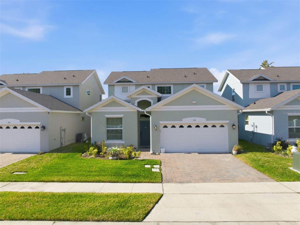 712 Reflection Lake Drive, Orlando, FL 32807 Photo