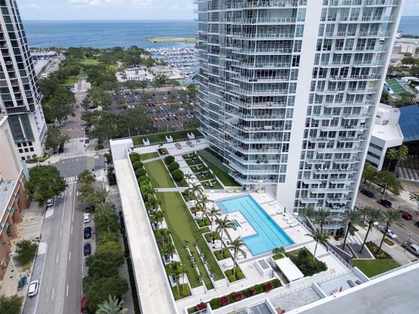 175 1ST STREET S, Unit 905, ST PETERSBURG, FL 33701