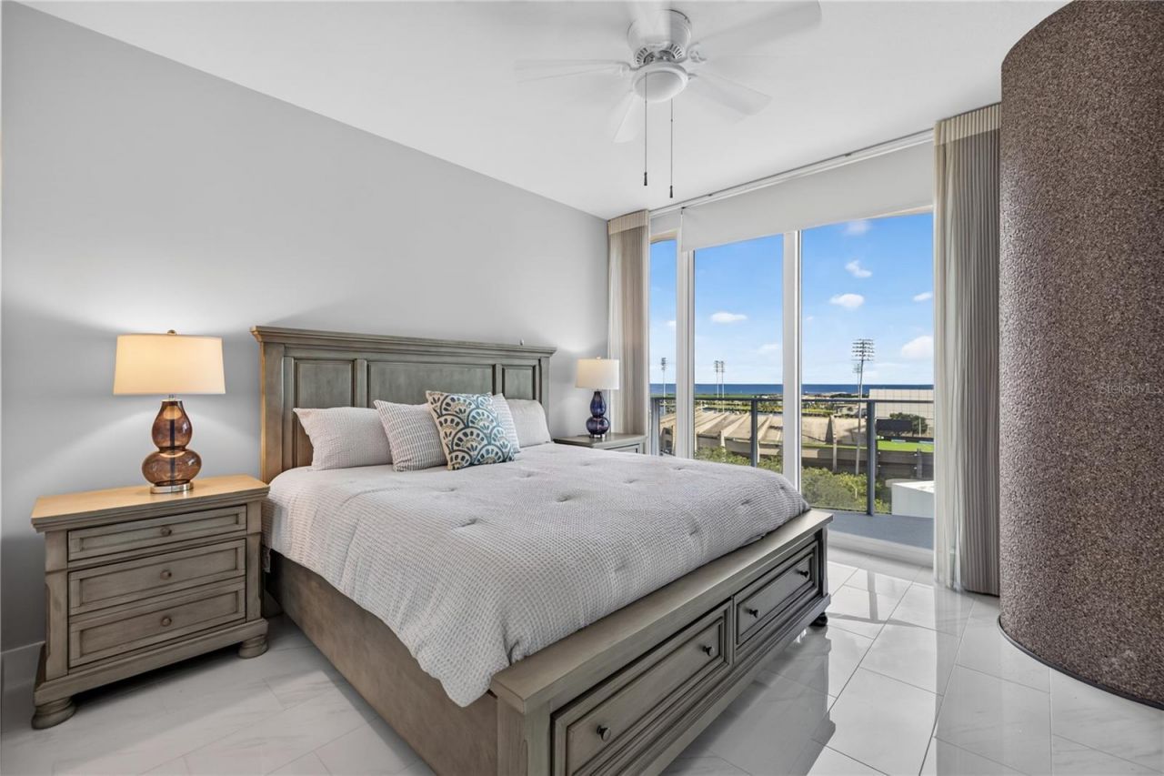 175 1st Street S, Unit 905, Saint Petersburg, FL 33701 Photo