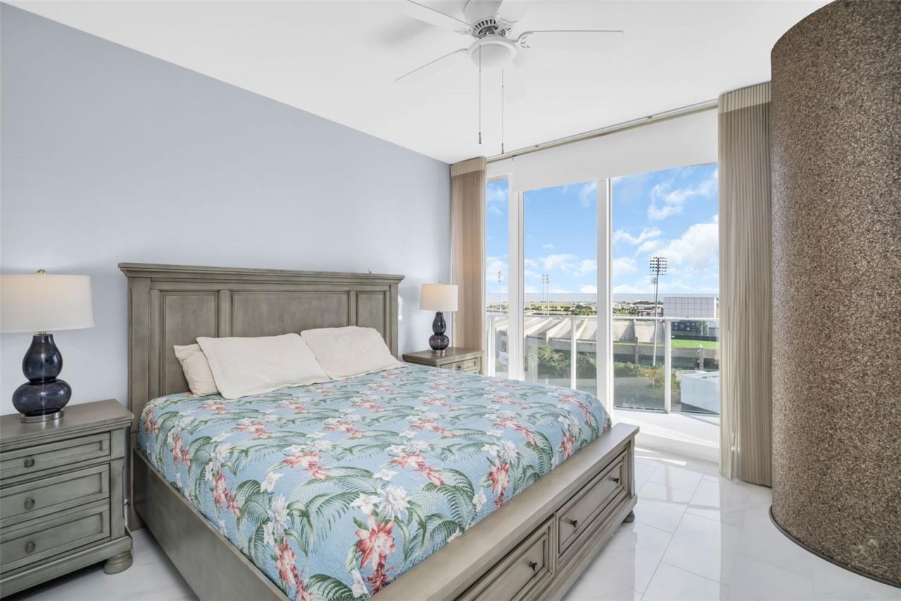 175 1st Street S, Unit 905, Saint Petersburg, FL 33701 Photo