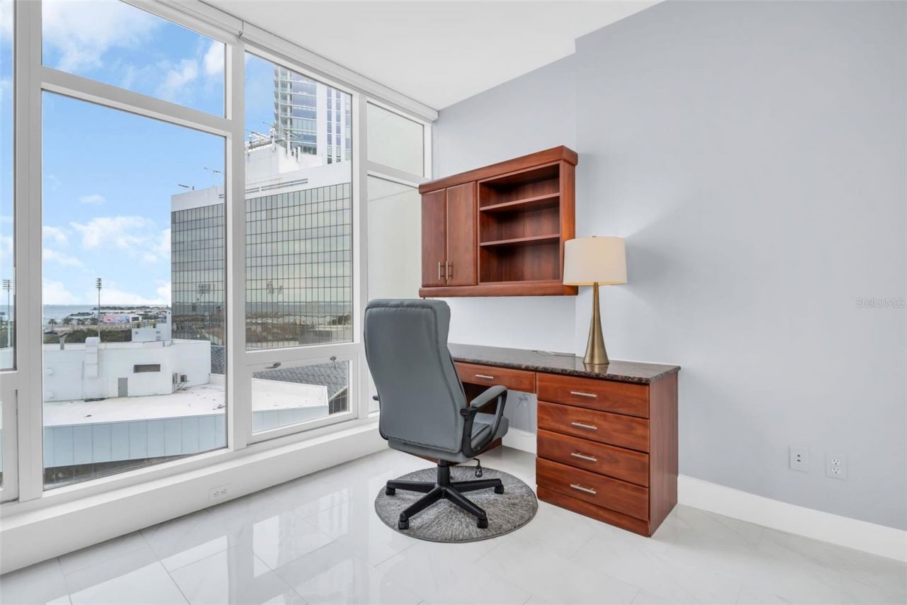 175 1st Street S, Unit 905, Saint Petersburg, FL 33701 Photo