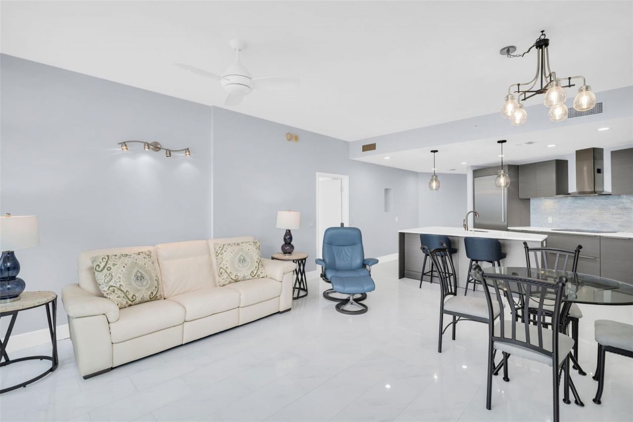 175 1st Street S, Unit 905, Saint Petersburg, FL 33701 Photo