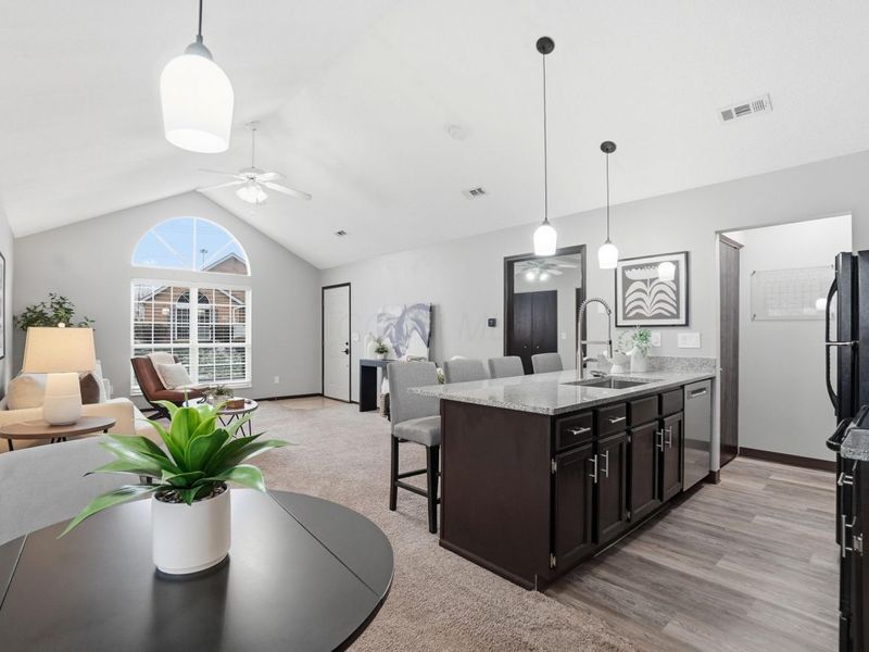 5390 Pond View Drive, Westerville, OH 43081 Photo 18