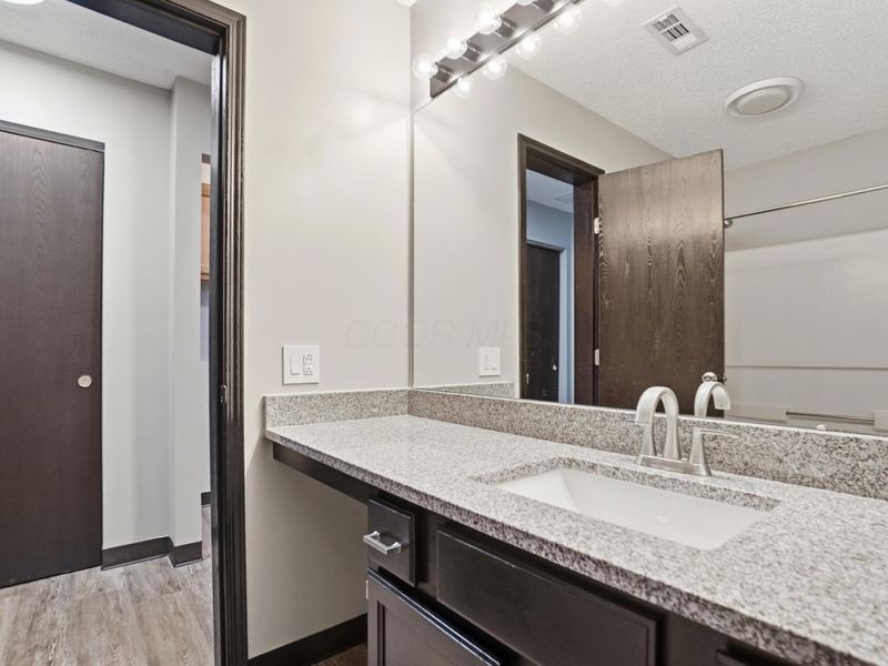 5390 Pond View Drive, Westerville, OH 43081 Photo 29