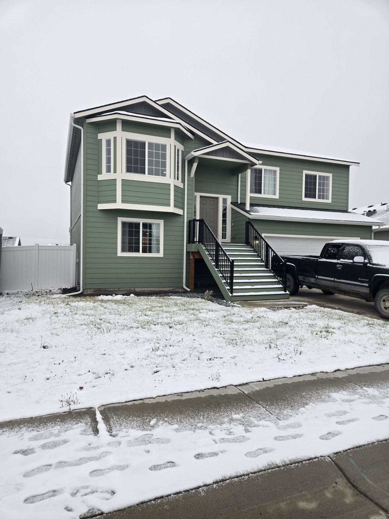 1522 E Marilyn Cir, Deer Park, WA 99006 Main Photo