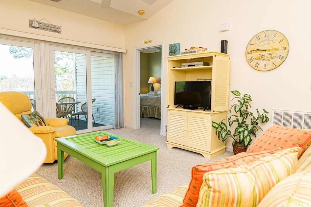 601 Hillside Dr. N Photo 9