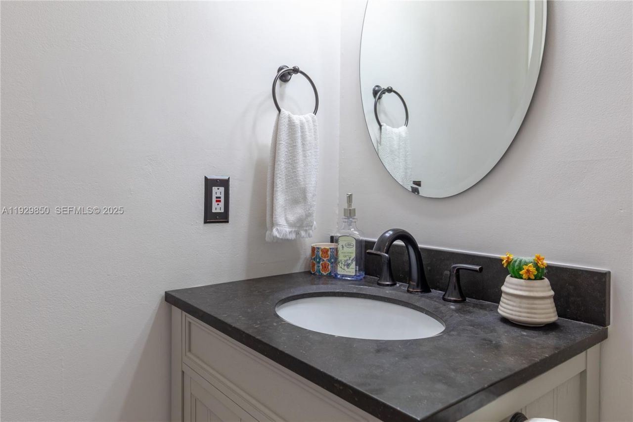 Please Call For Address, Miami, FL 33186 Photo