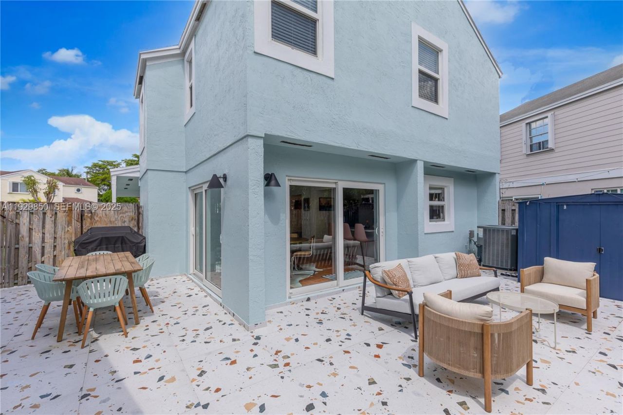 Please Call For Address, Miami, FL 33186 Photo