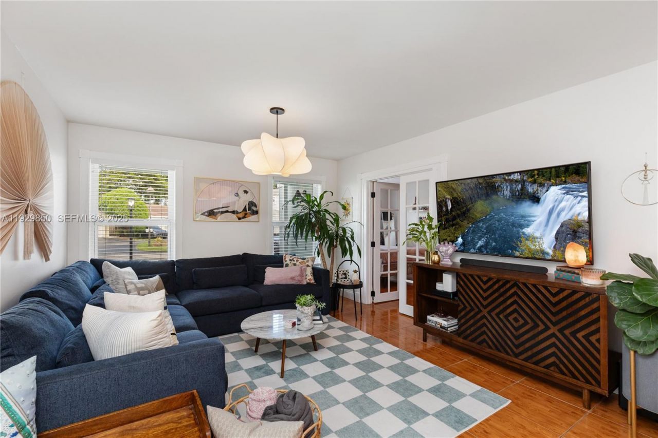 Please Call For Address, Miami, FL 33186 Photo