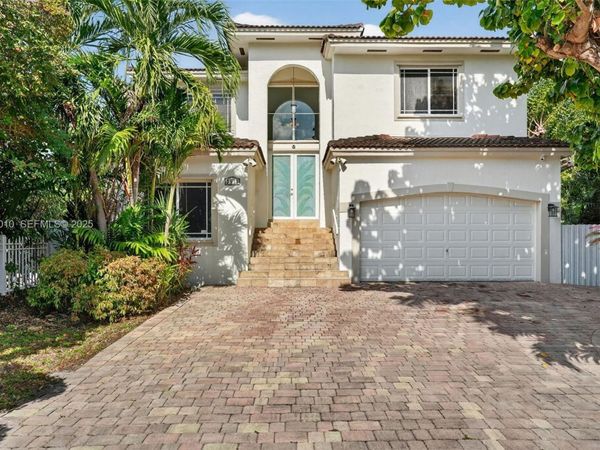 2913 SW 13th St, Miami, FL 33145