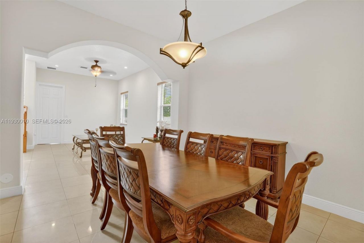 2913 SW 13th St, Miami, FL 33145 Photo