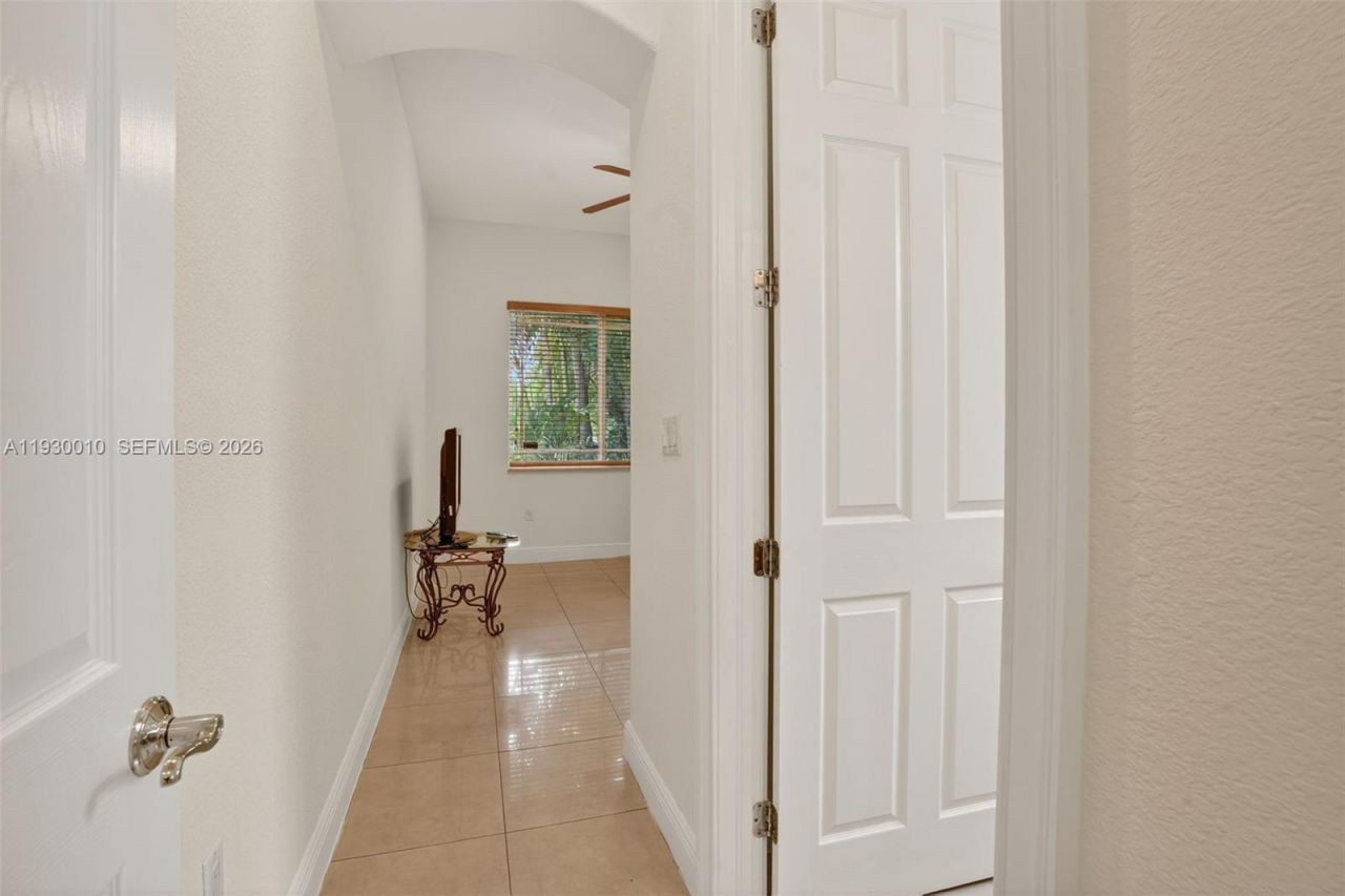 2913 SW 13th St, Miami, FL 33145 Photo