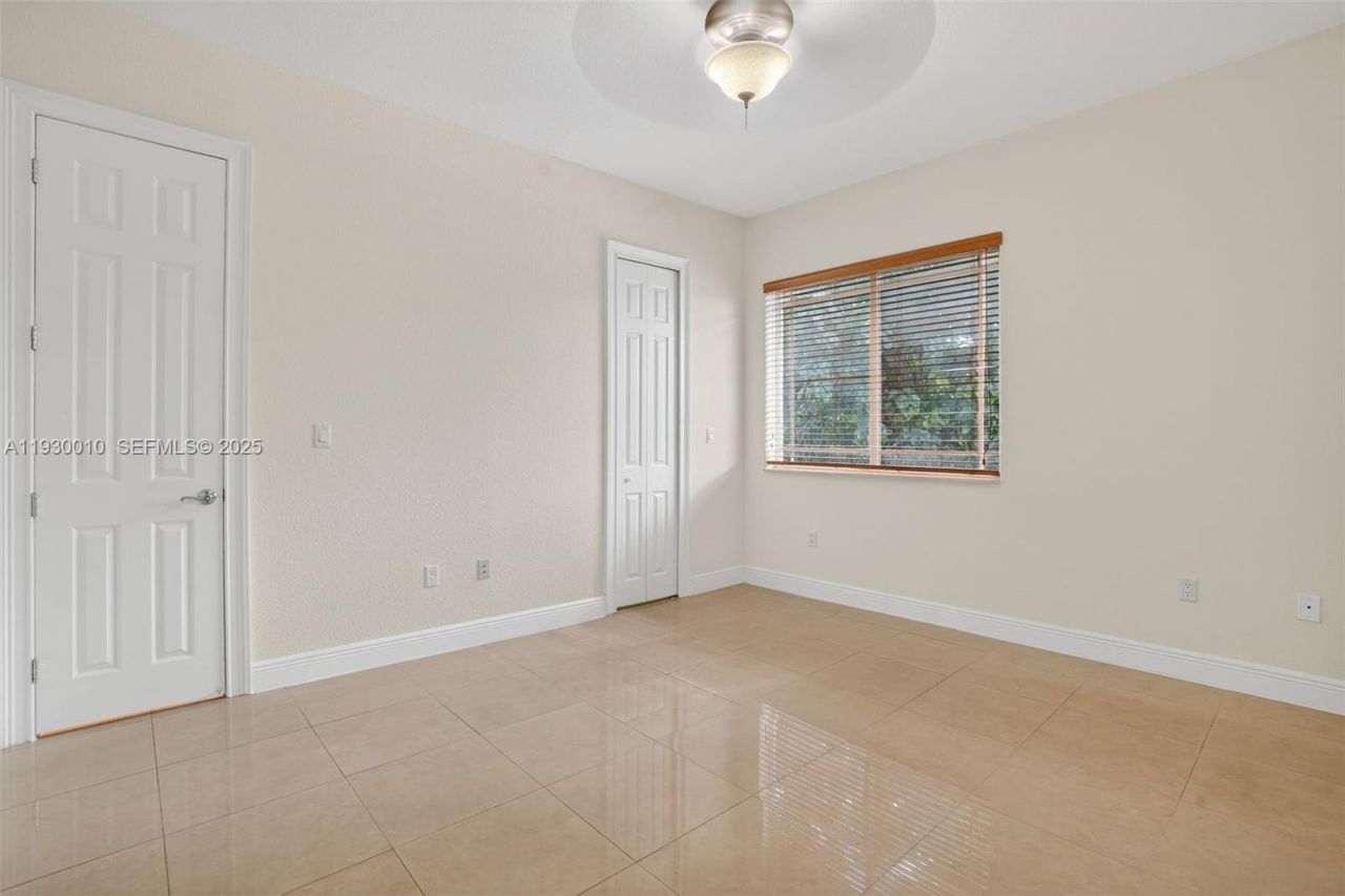 2913 SW 13th St, Miami, FL 33145 Photo