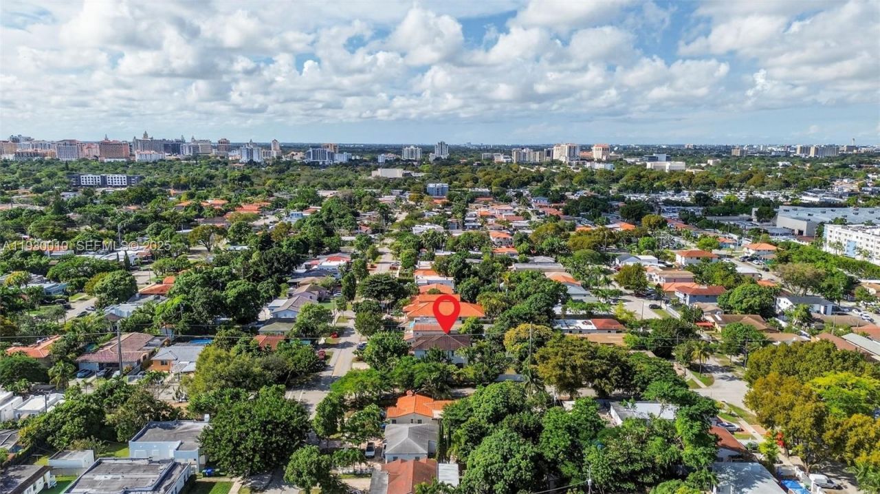 2913 SW 13th St, Miami, FL 33145 Photo