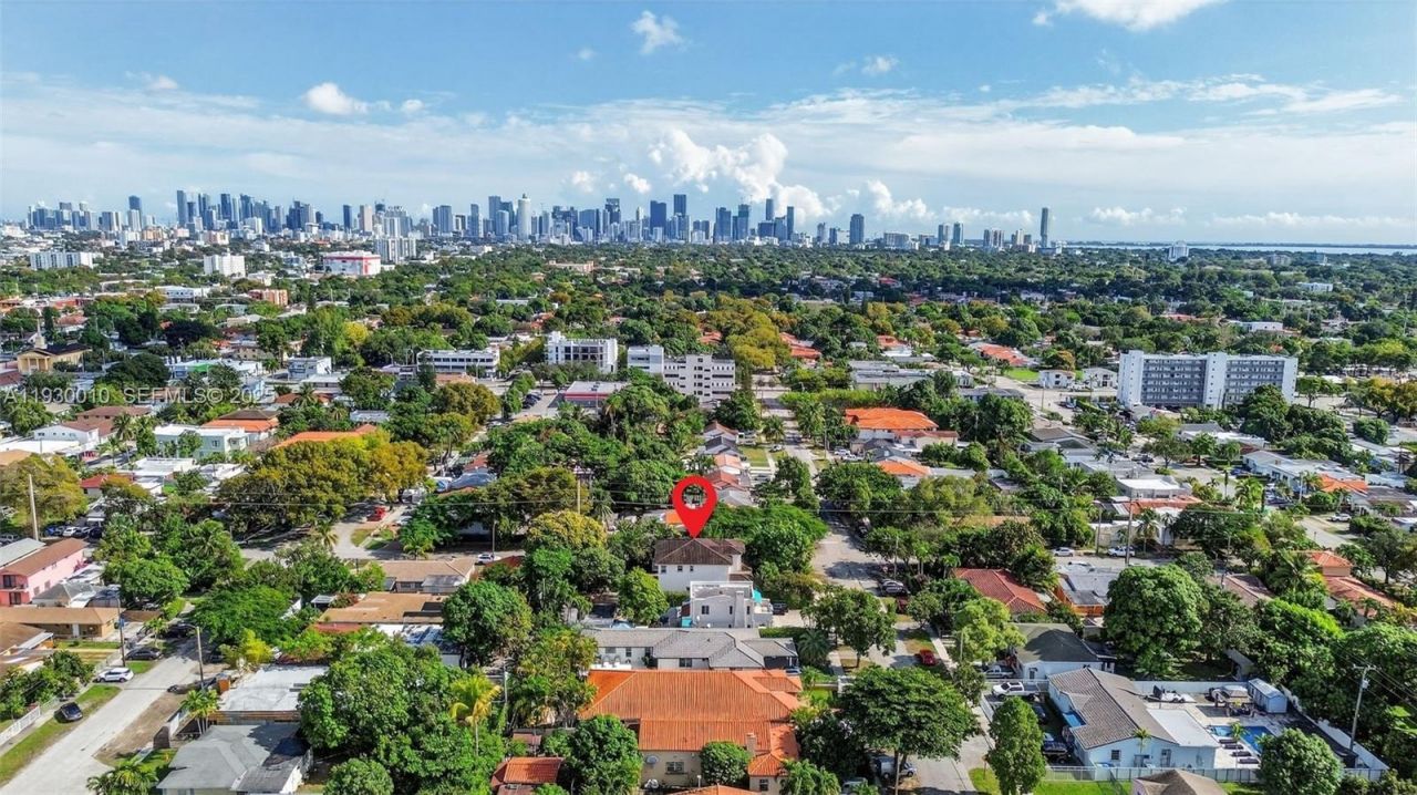 2913 SW 13th St, Miami, FL 33145 Photo