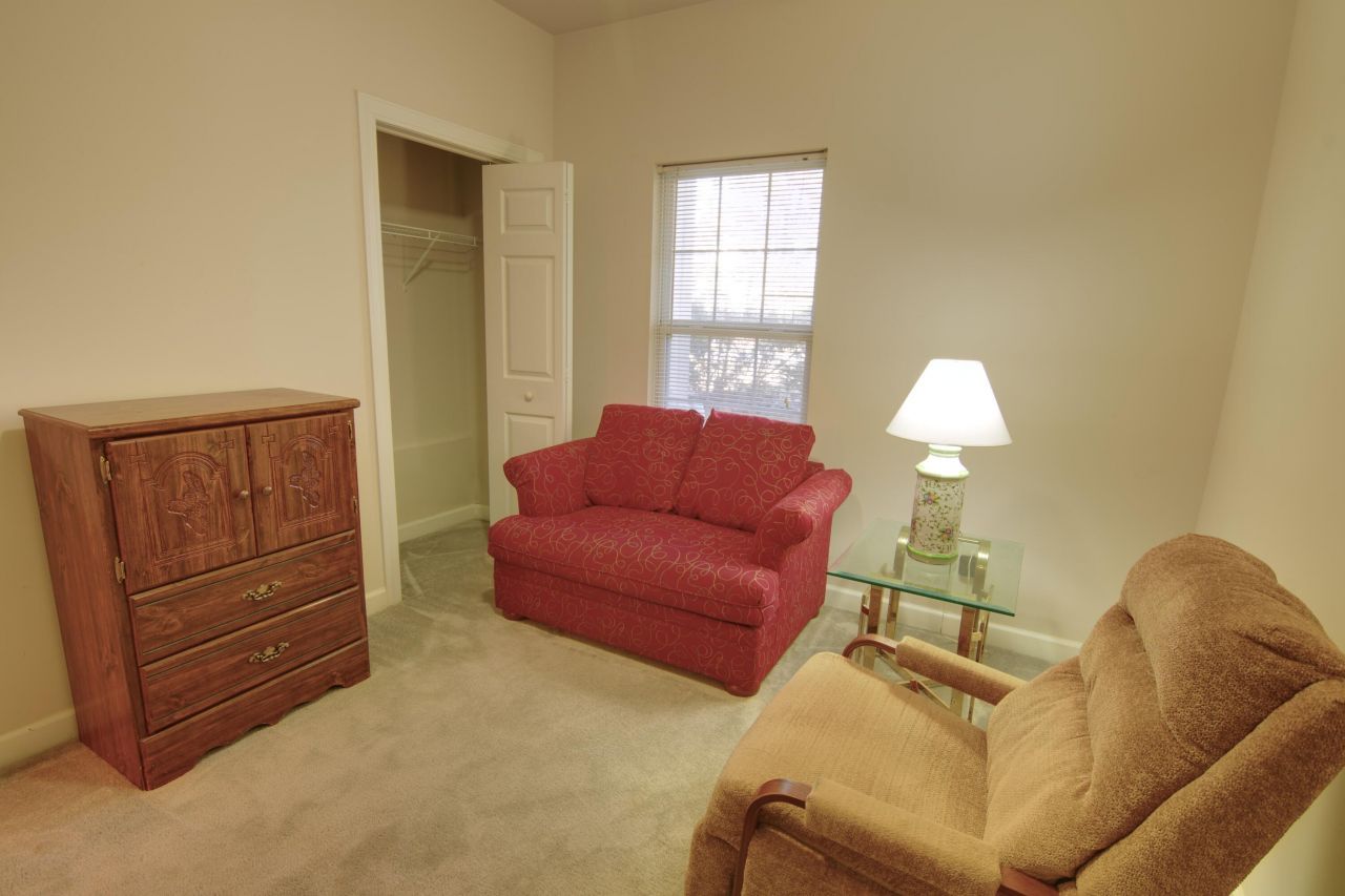 1303 Grove Park Drive Photo 15