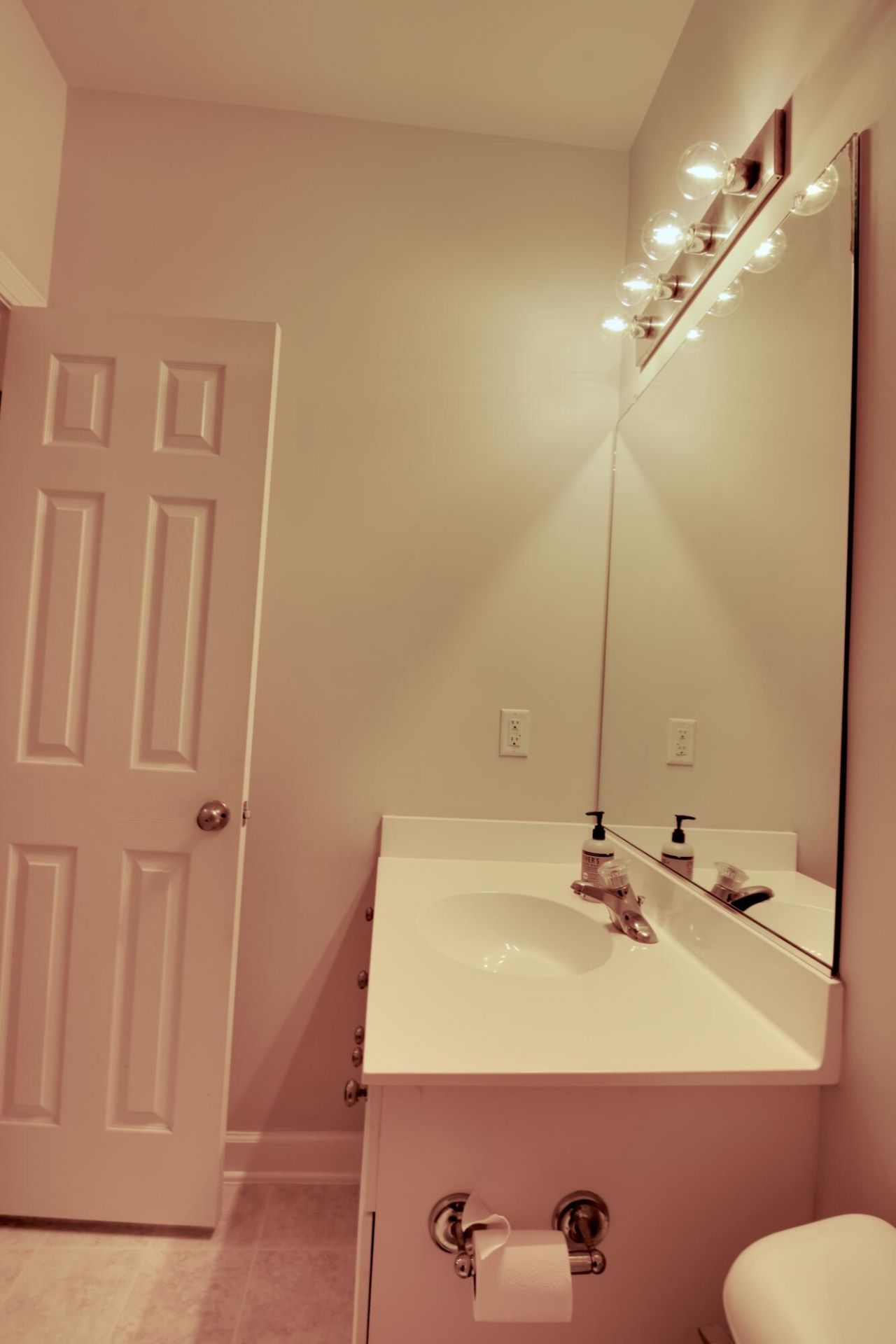 1303 Grove Park Drive Photo 17