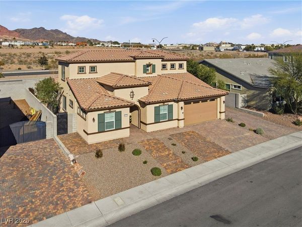 1526 Bryce Canyon Street, Boulder City, NV 89005