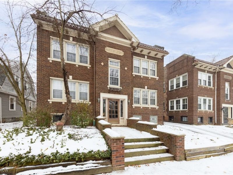 2634 Mayfield Road, Unit 1, Cleveland, OH 44106 Photo 2